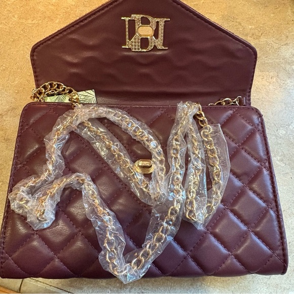 Badgley Mischka Purple Crossbody Bag with Gold Hardware and Quilted Design - Picture 8 of 15
